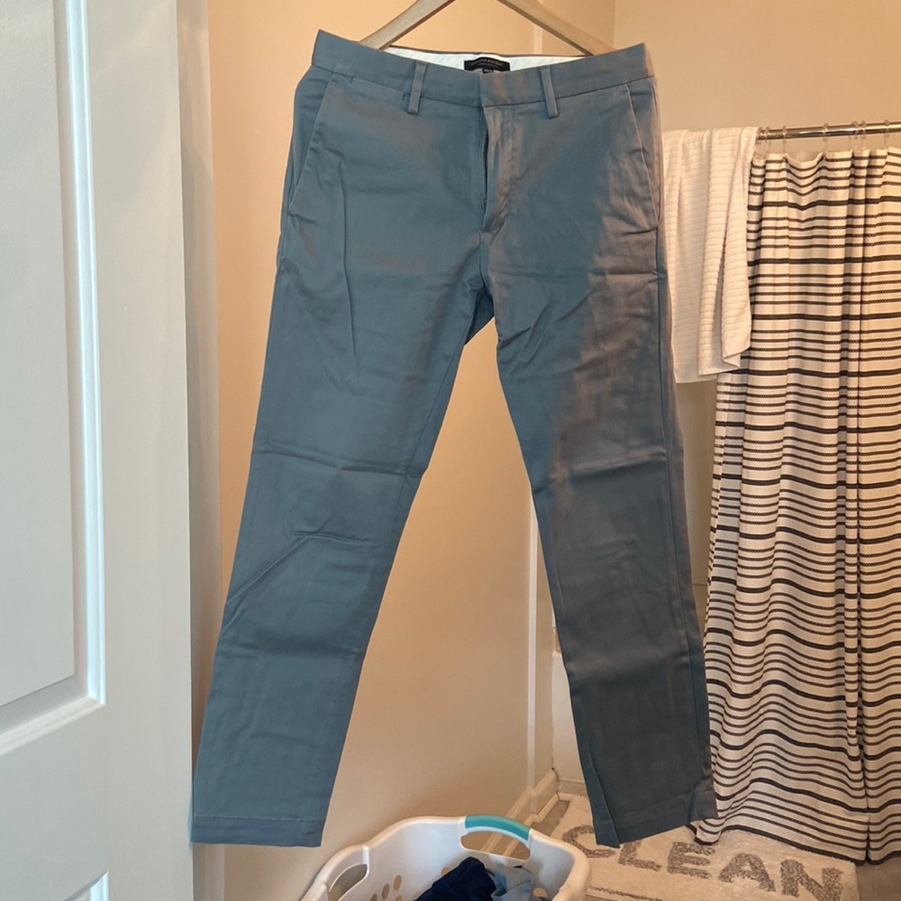 Banana Republic Mens Chinos